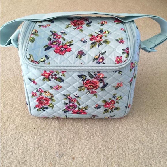 Vera Bradley Handbags - Very Bradley lunch box/cooler